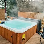Holiday home Projekt Swit - Z Prywatna Jacuzzi I Sauna